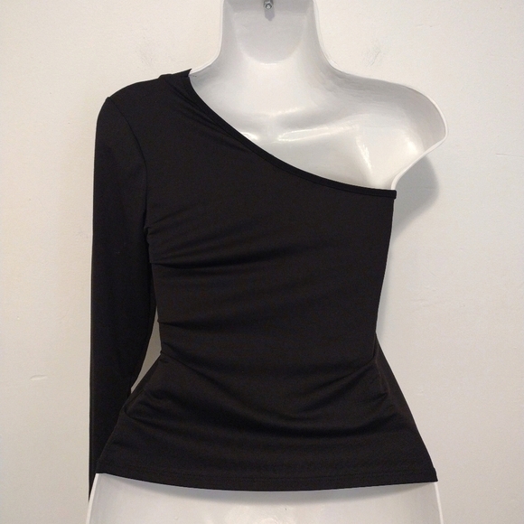 Forever 21 - One Shoulder Long Sleeve Satin Top - Picture 8 of 12